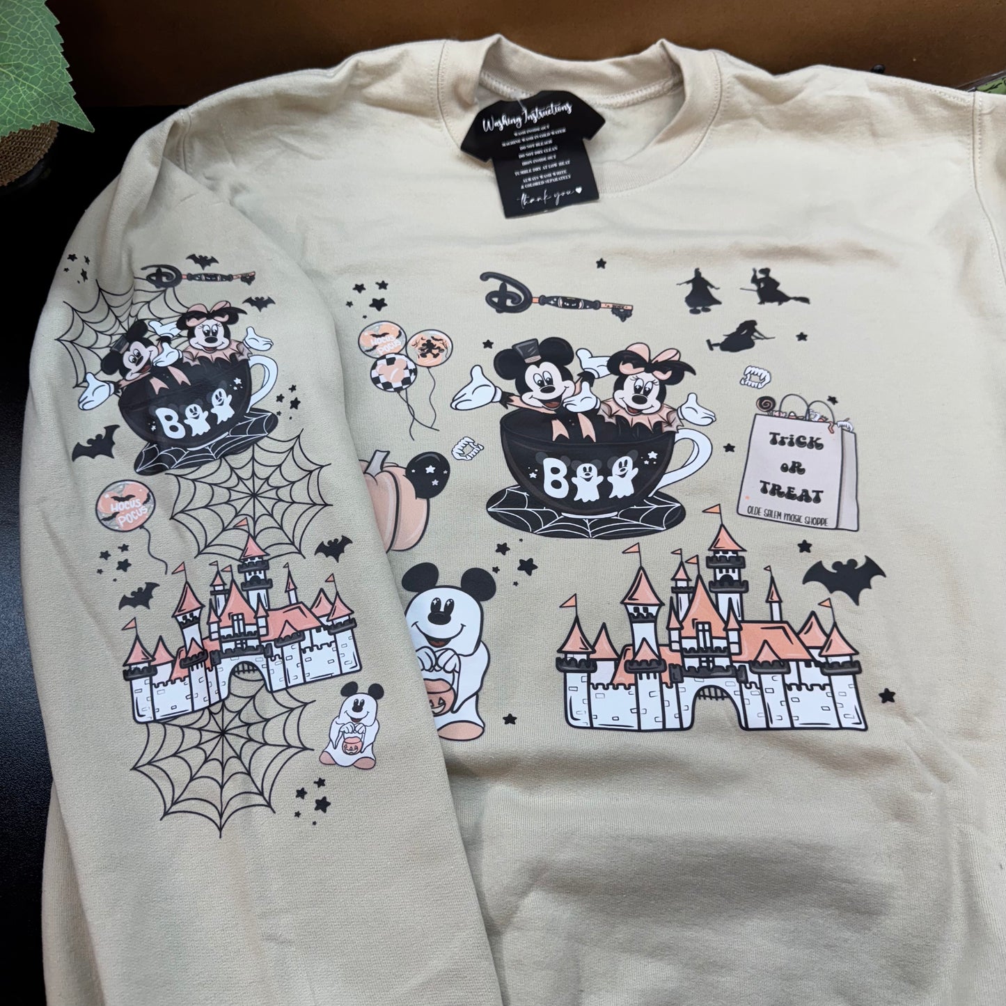 *READY TO SHIP* size small neutral Crewnecks