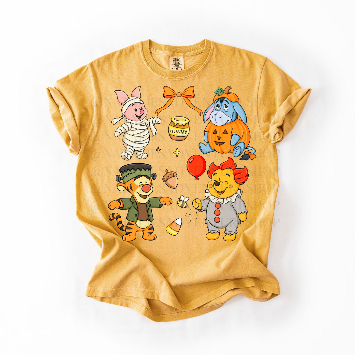 *Pre-Order* Winnie and friends Halloween (Comfort Colors)