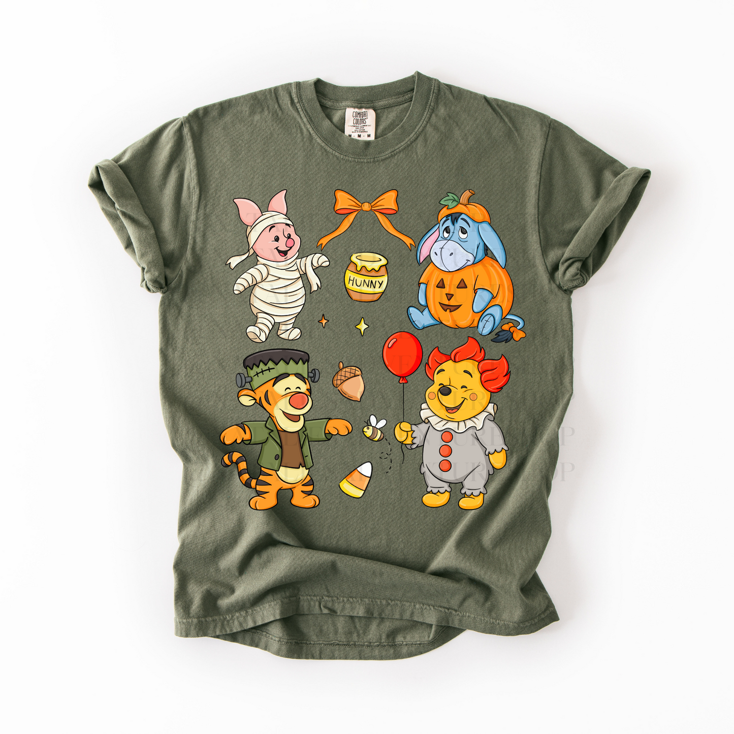 *Pre-Order* Winnie and friends Halloween (Comfort Colors)