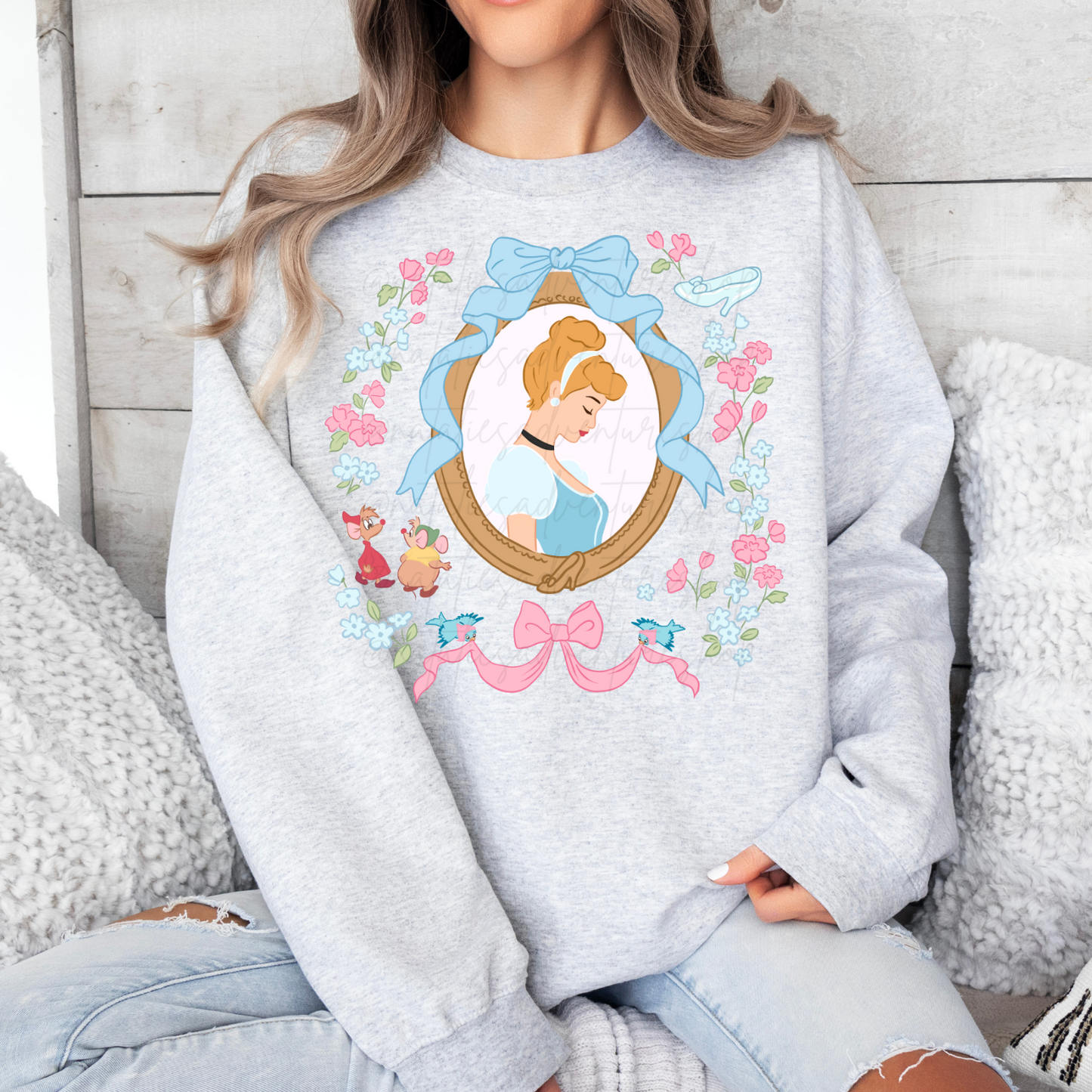 *Pre-Order* Cindy Princess Portrait Crewneck