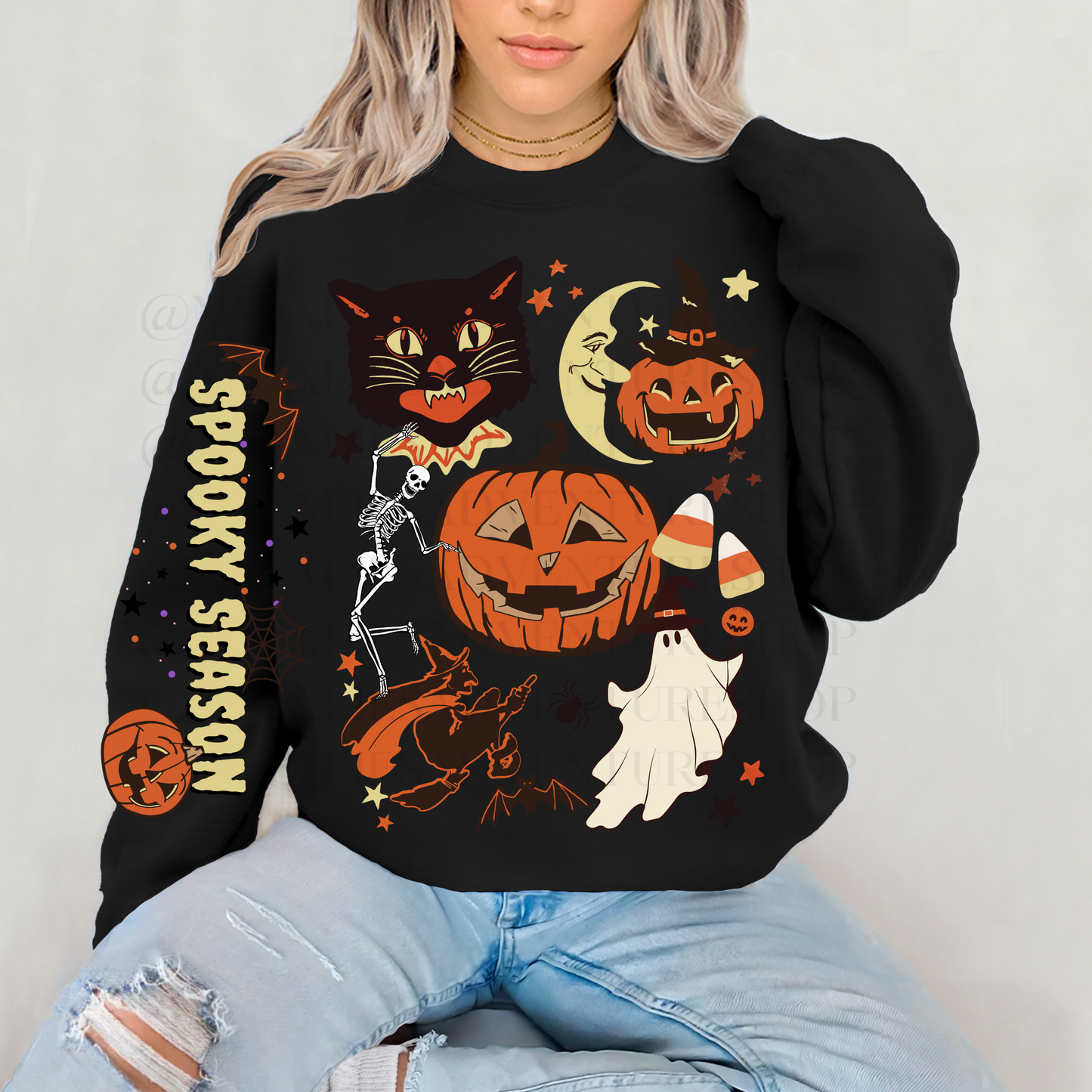 *Pre-Order* Retro Halloween Crewneck