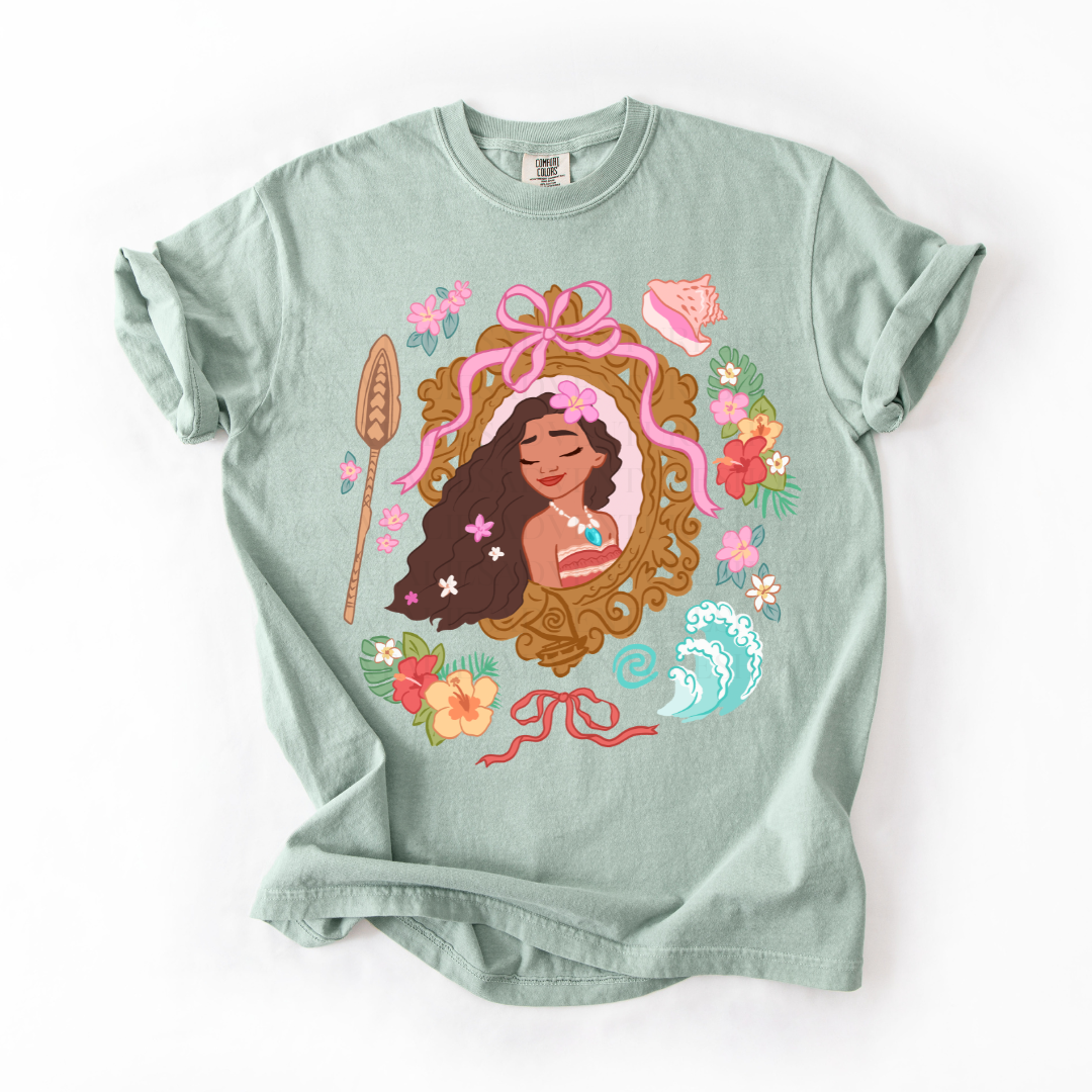 *Pre-Order* Poly Princess Frame T-Shirt (Comfort Colors)