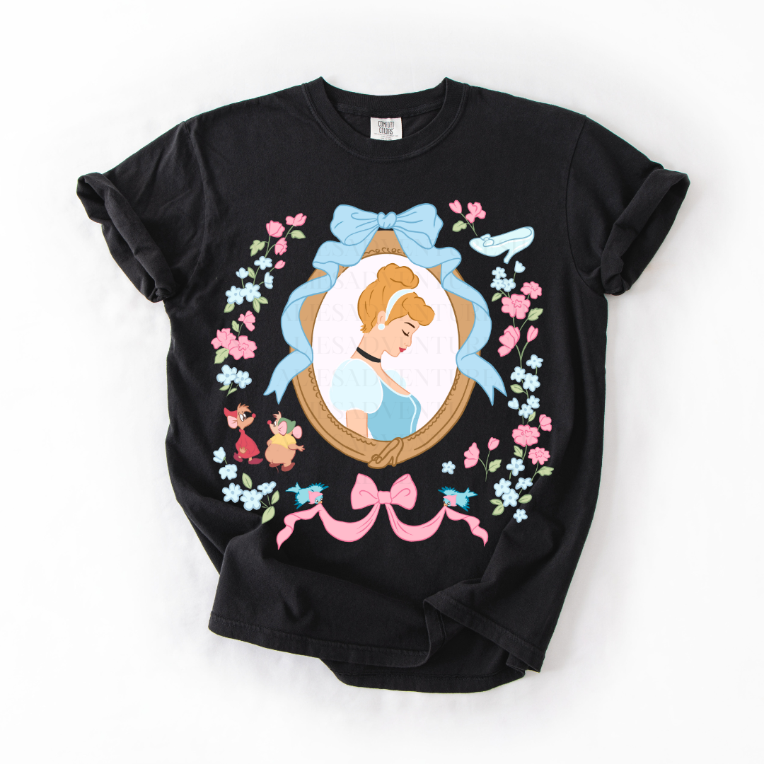 *Pre-Order* Cindy Princess Frame T-Shirt (Comfort Colors)