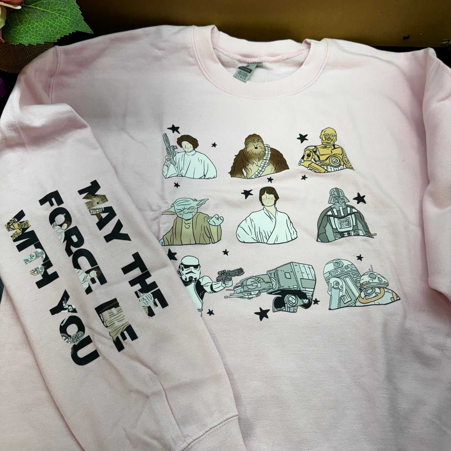 *READY TO SHIP* SIZE L may the force pink Crewnecks