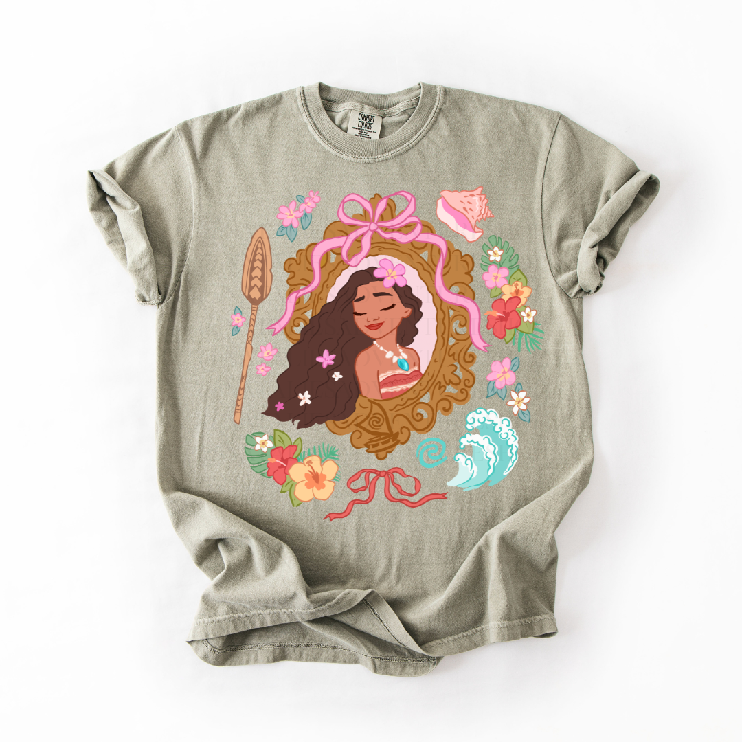 *Pre-Order* Poly Princess Frame T-Shirt (Comfort Colors)