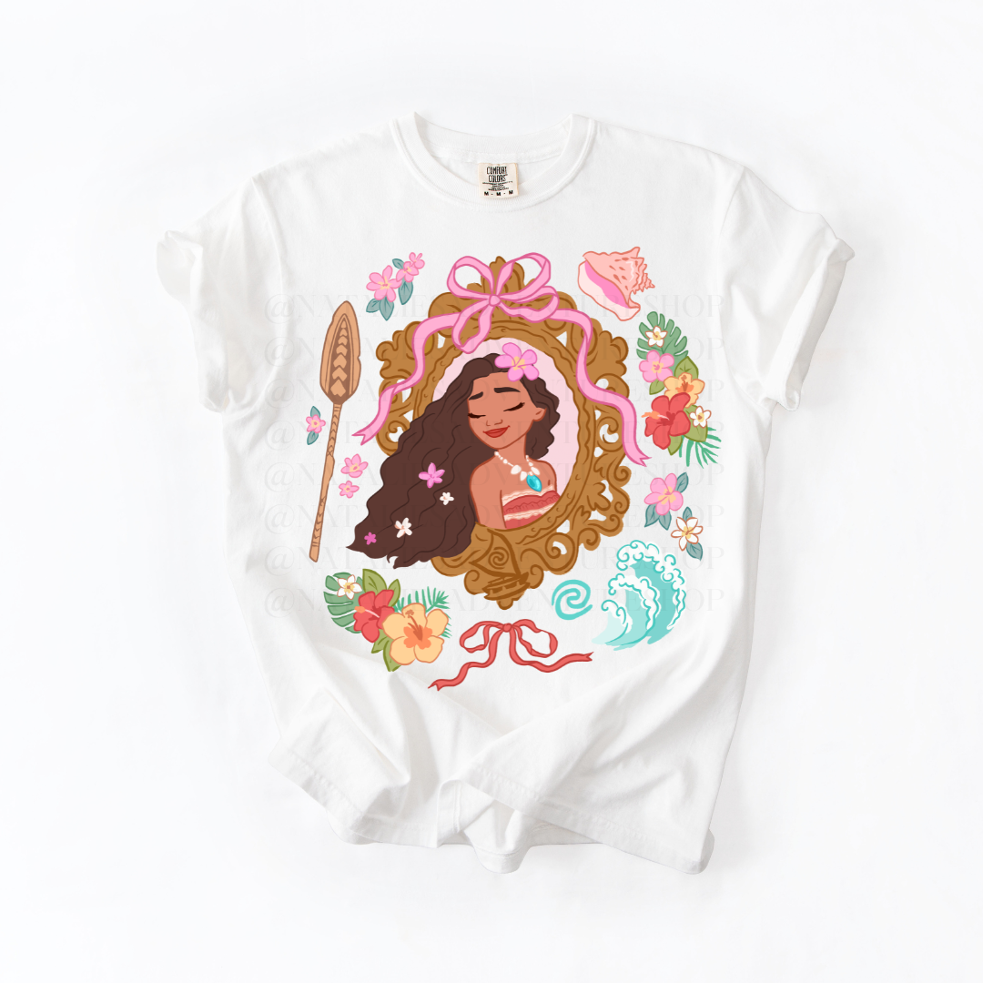 *Pre-Order* Poly Princess Frame T-Shirt (Comfort Colors)