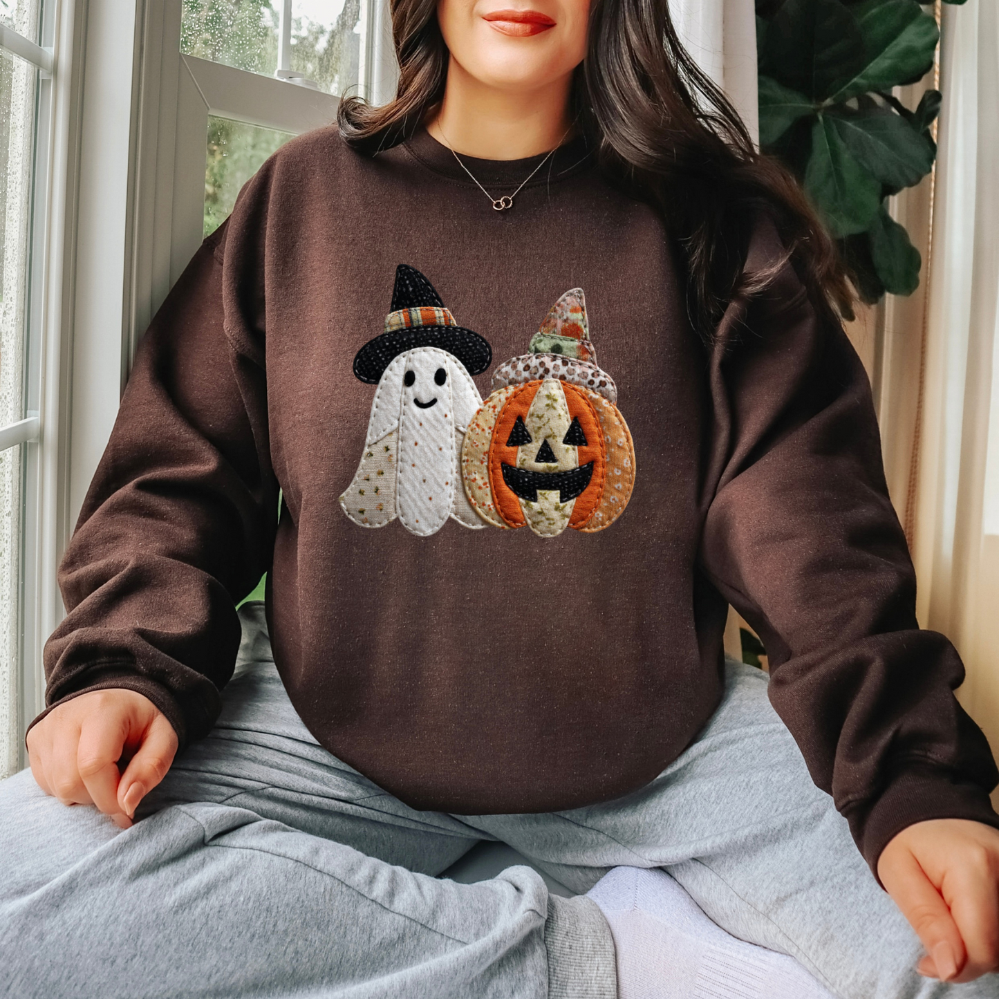 *Pre-Order* Ghost Pumpkin Faux Patch Crewneck